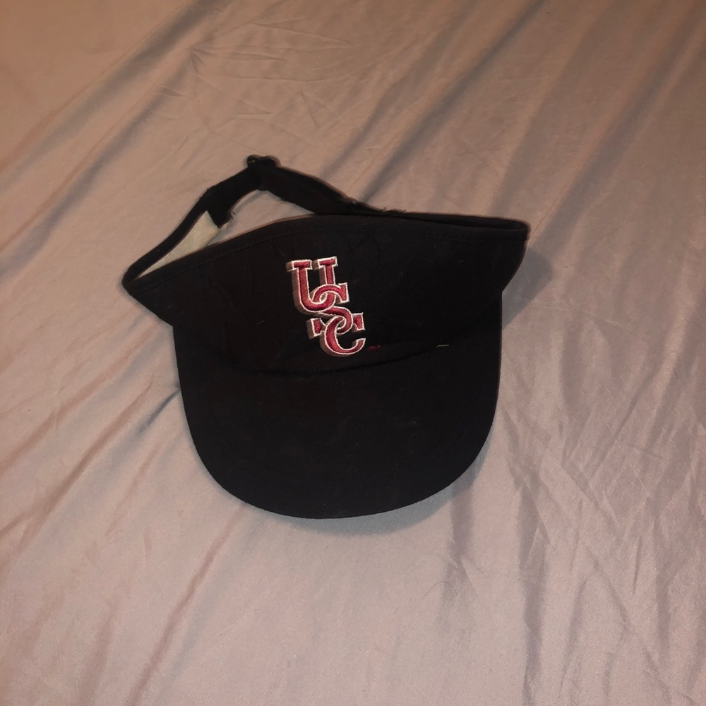 USC fan visor